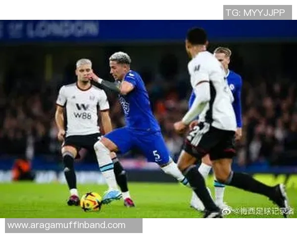 南京排球队边路渗透战术解析与实战应用探讨 南京排球队边路渗透战术解析与实战应用探讨