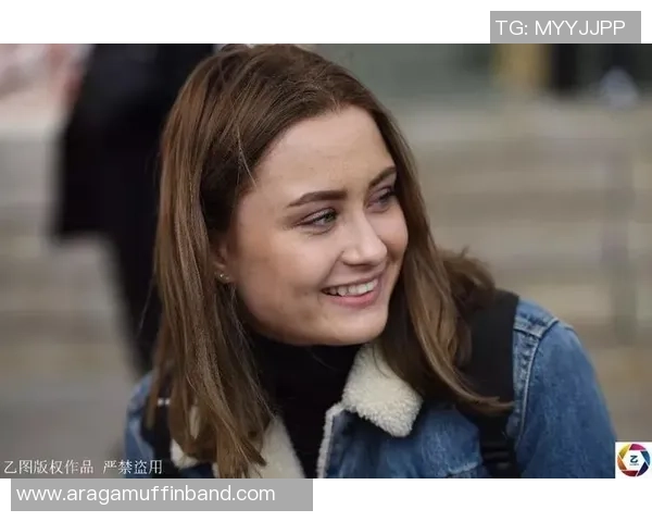 模仿足球明星搭讪技巧大揭秘让你轻松吸引心仪对象的注意