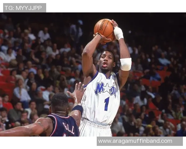 足球明星麦迪高清头像分享球迷必备的收藏资源与精彩瞬间回顾 足球明星麦迪高清头像分享球迷必备的收藏资源与精彩瞬间回顾