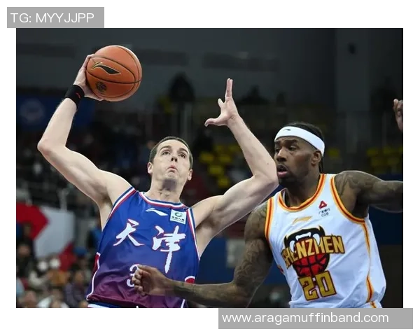 欧锦赛点评：深圳篮球队的配合表现