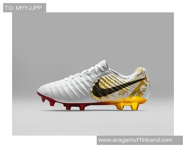 足球装备选购:球鞋推荐_1